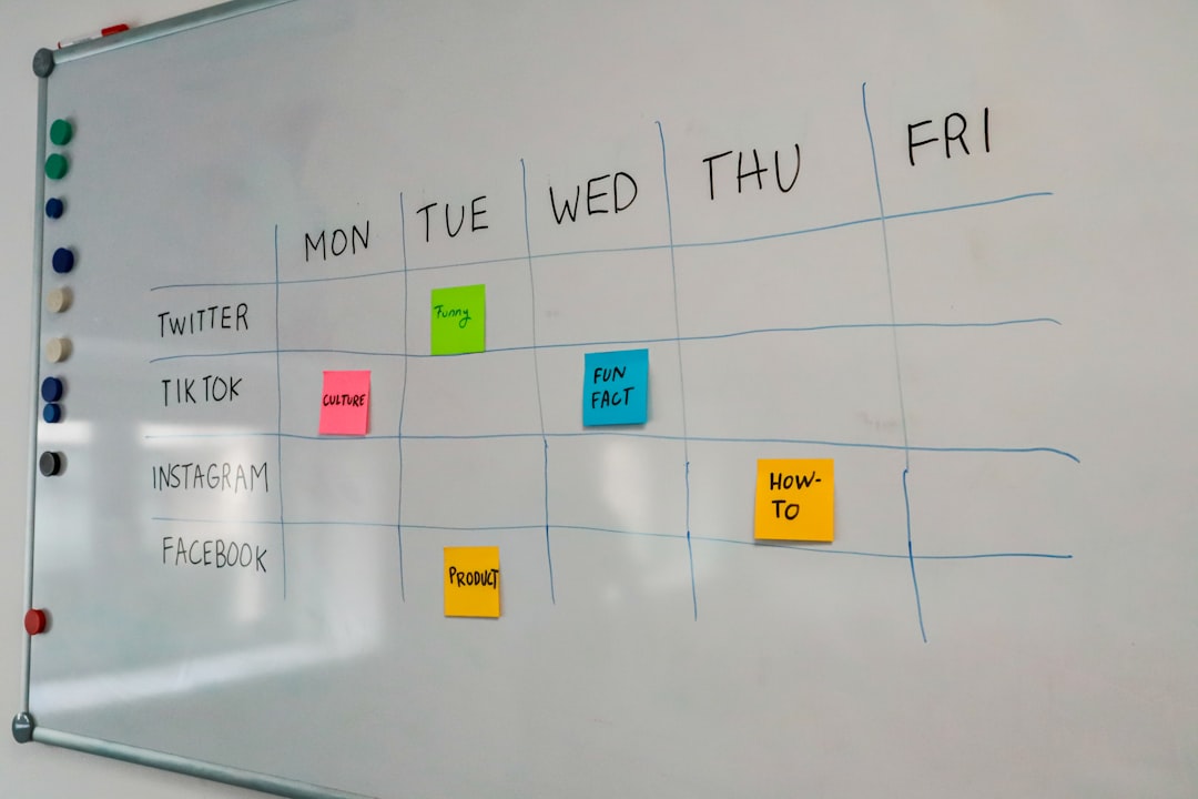 Weekly planning calendar